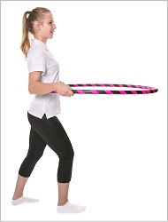 Hula Hoop Grundstellung. Schritt
