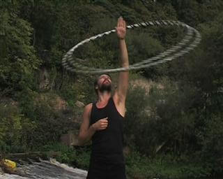 Hoop an Finger drehen