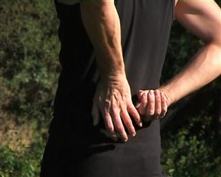 Handposition: Greifen des Hoops