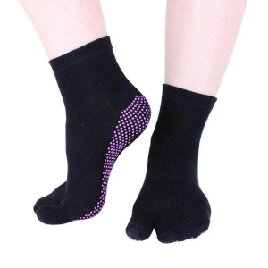 Hoopomania "One Toe" anti-slip yoga socks with rubber studs, black, size: M